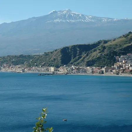 Casa Maccers Apartment Giardini Naxos